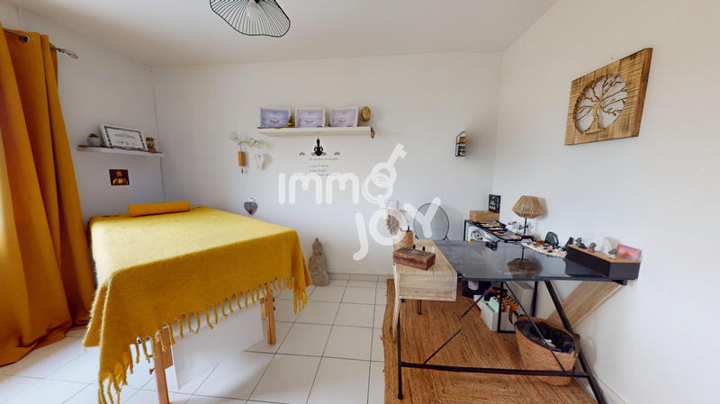 Villa - 213 m² - 8 pièces