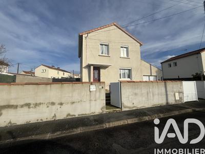 Maison - 71 m² - 4 pièces