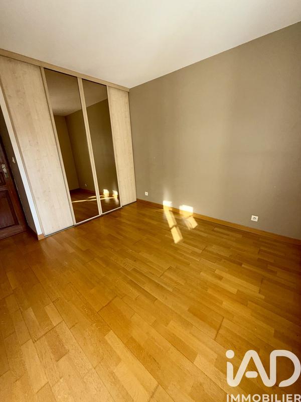 Appartement - 70 m² - 4 pièces