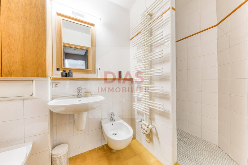 Maison - 188 m² - 7 pièces