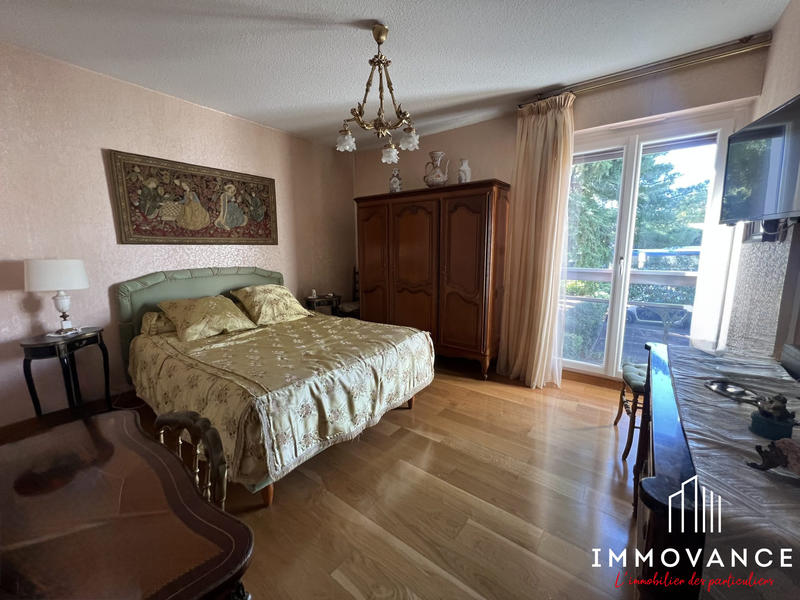 Appartement - 116 m² - 5 pièces