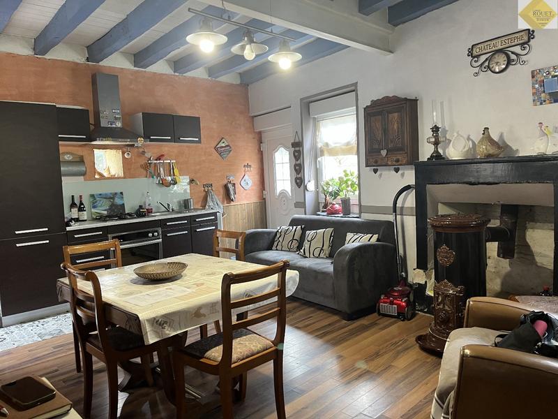 Maison - 151 m² - 8 pièces