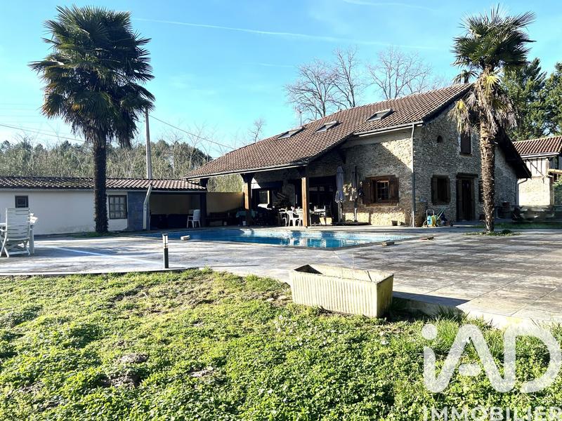 Maison - 184 m² - 4 pièces