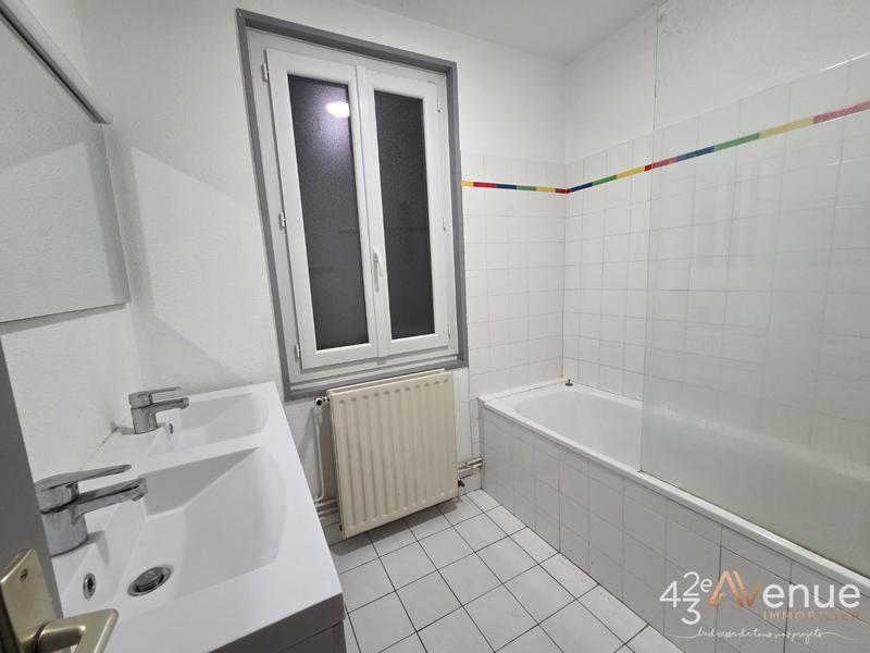 Appartement - 79 m² - 3 pièces