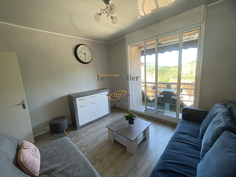 Maison - 159 m² - 11 pièces