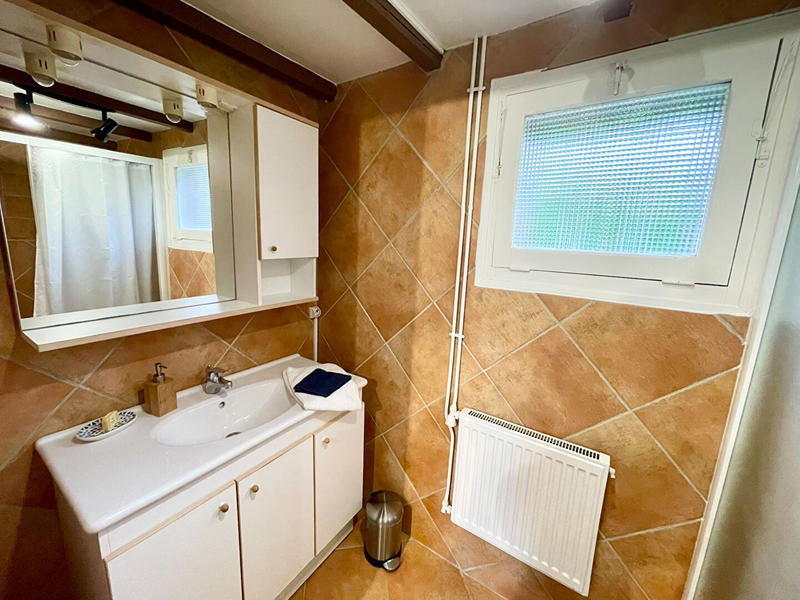 Demeure - 233 m² - 10 pièces