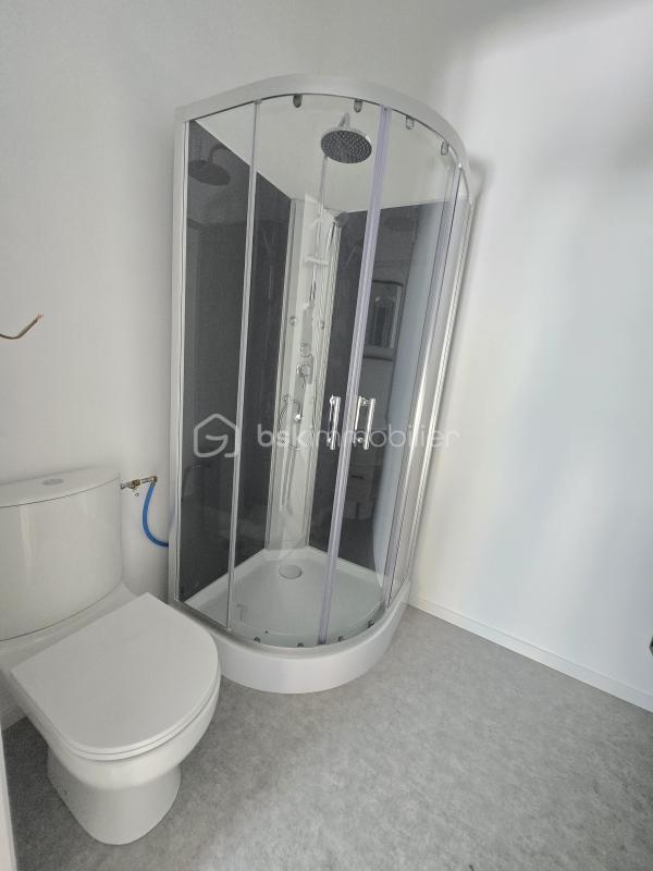 Immeuble - 74 m² - 4 pièces