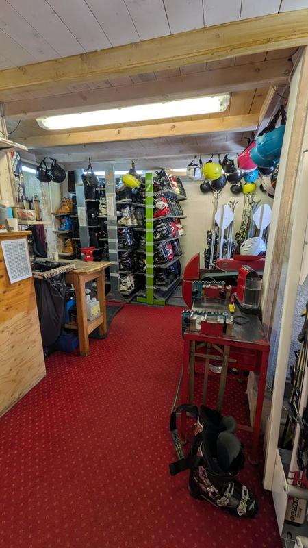 Local commercial - 67 m² - 2 pièces