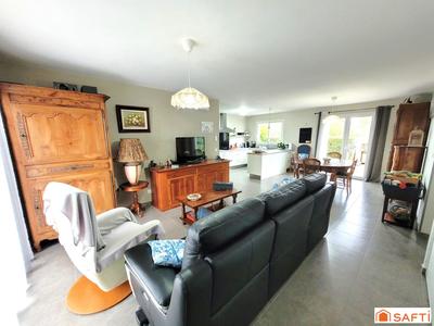 Maison - 91 m² - 5 pièces