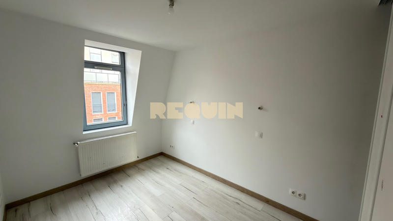 Appartement - 64 m² - 5 pièces