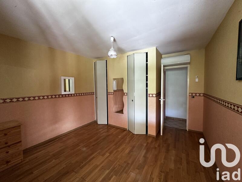 Maison - 198 m² - 9 pièces