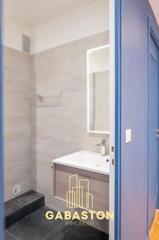 Appartement - 118 m² - 4 pièces