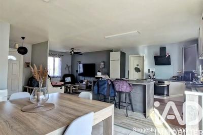 Maison - 111 m² - 5 pièces