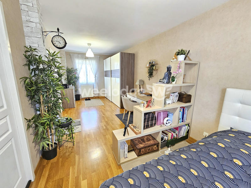 Maison - 130 m² - 5 pièces