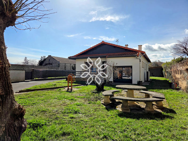 Maison - 84 m² - 4 pièces