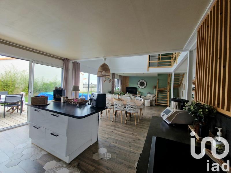 Maison - 160 m² - 7 pièces