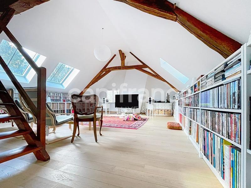 Longère - 400 m² - 11 pièces