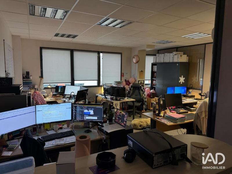 Local commercial - 564 m²