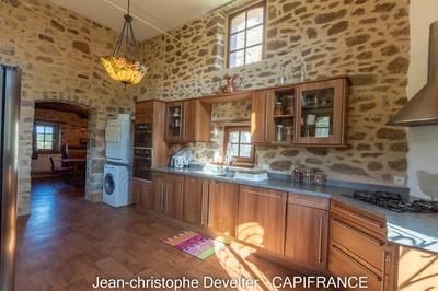 Maison en pierre - 170 m² - 6 pièces