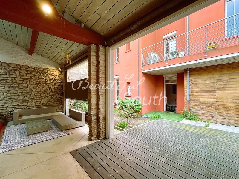 Maison de ville - 220 m² - 6 pièces