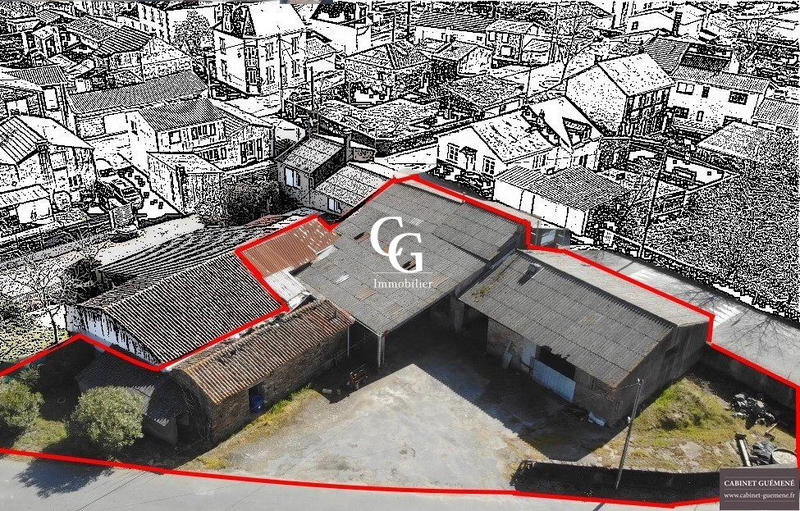 Maison - 140 m² - 3 pièces