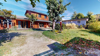 Maison - 100 m² - 6 pièces