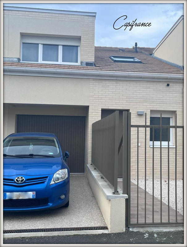 Maison - 88 m² - 5 pièces