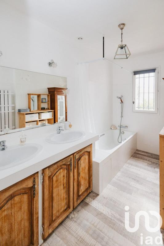 Maison - 152 m² - 6 pièces