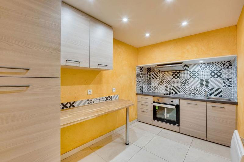 Maison - 255 m² - 7 pièces