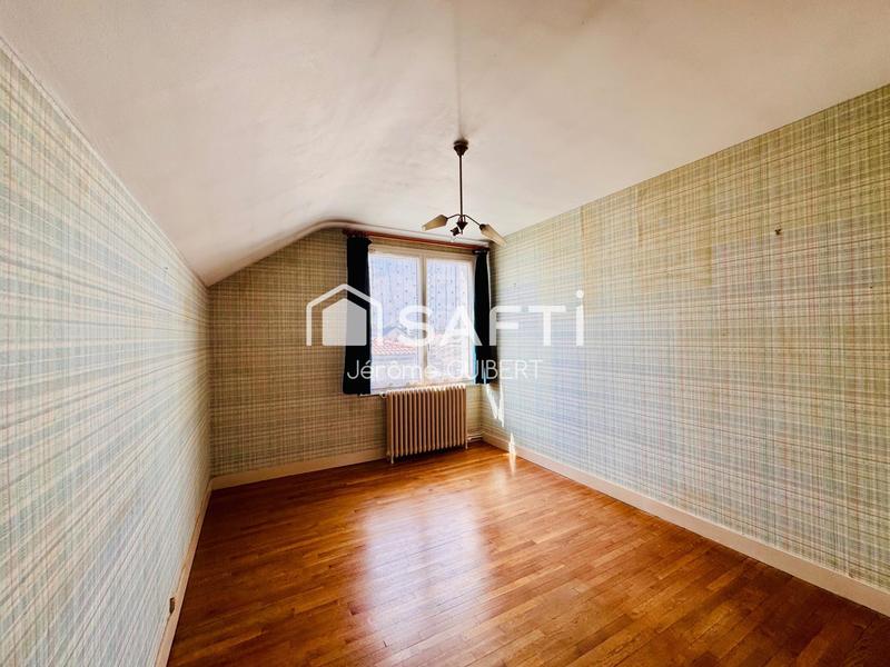 Maison - 127 m² - 6 pièces