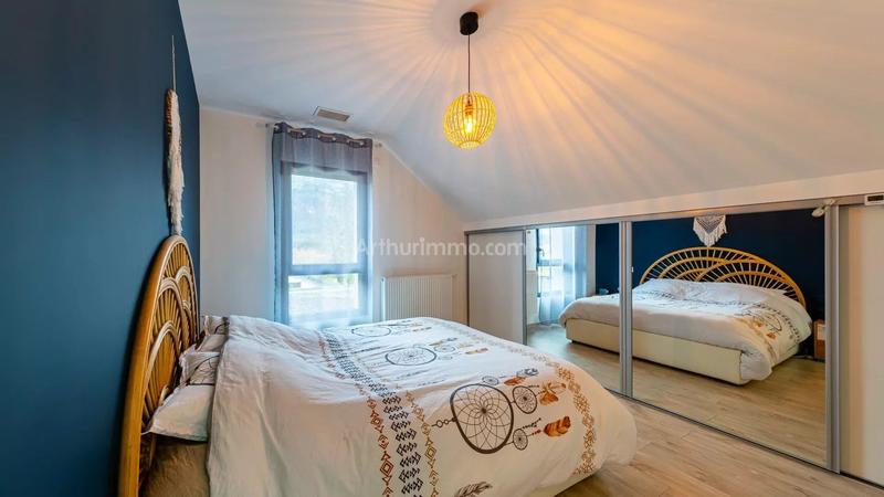 Appartement - 84 m² - 4 pièces