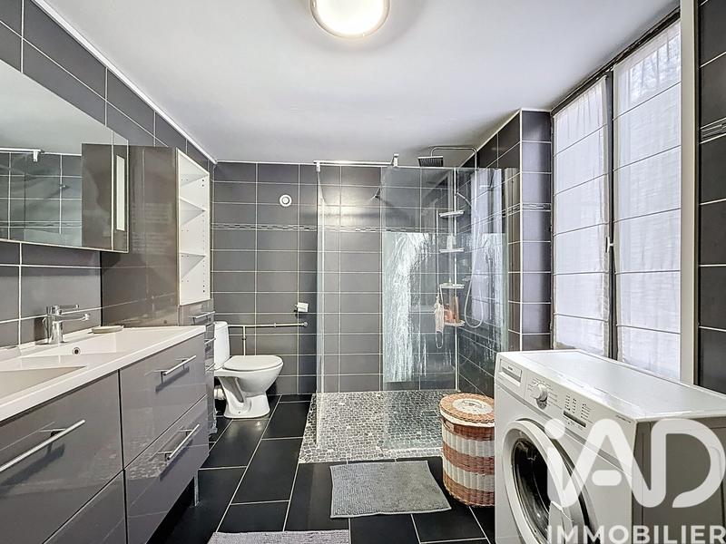 Maison - 139 m² - 5 pièces