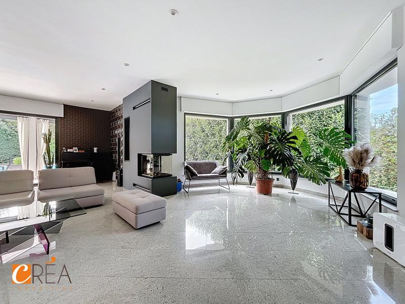 Villa - 325 m² - 7 pièces