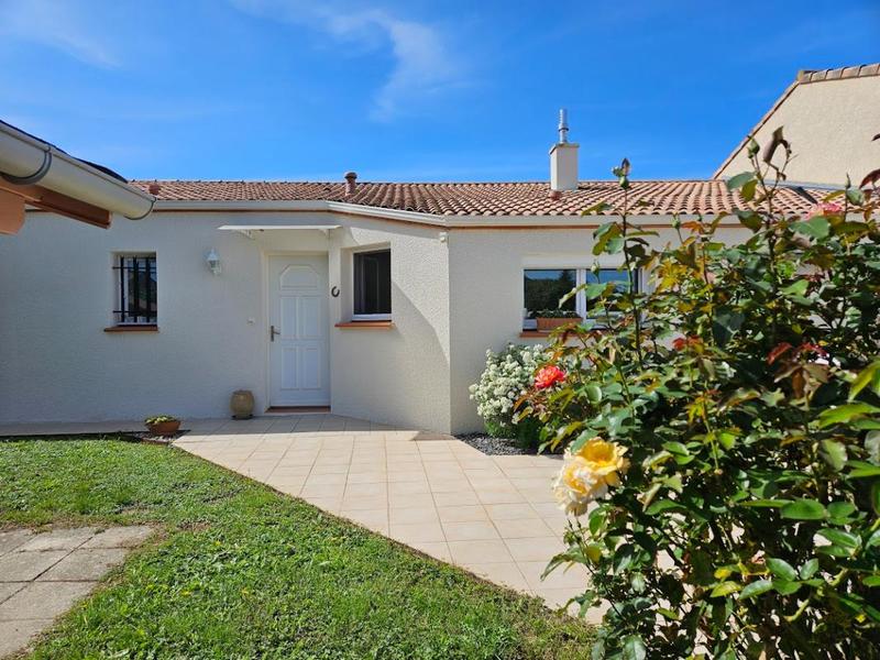 Maison - 95 m² - 5 pièces