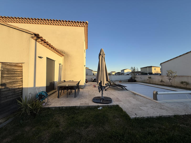 Villa - 96 m² - 5 pièces