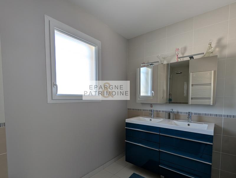 Maison - 111 m² - 5 pièces