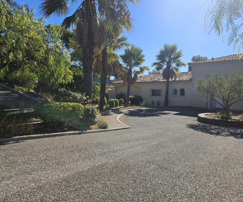 Maison - 111 m² - 4 pièces