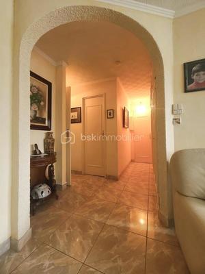Appartement - 76 m² - 4 pièces