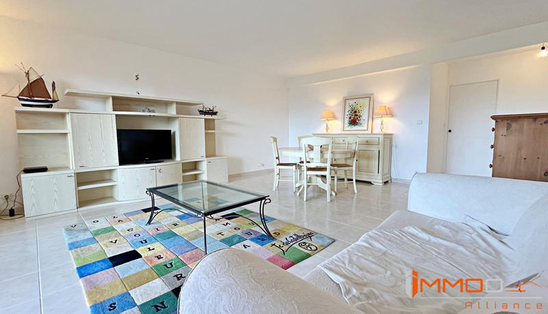 Appartement - 80 m² - 3 pièces