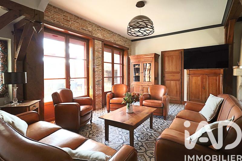 Maison - 172 m² - 10 pièces