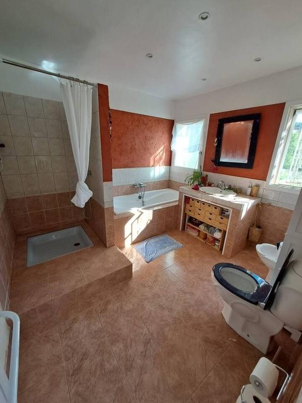 Maison - 135 m² - 6 pièces