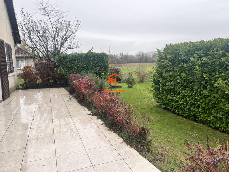 Maison traditionnelle - 144 m² - 6 pièces