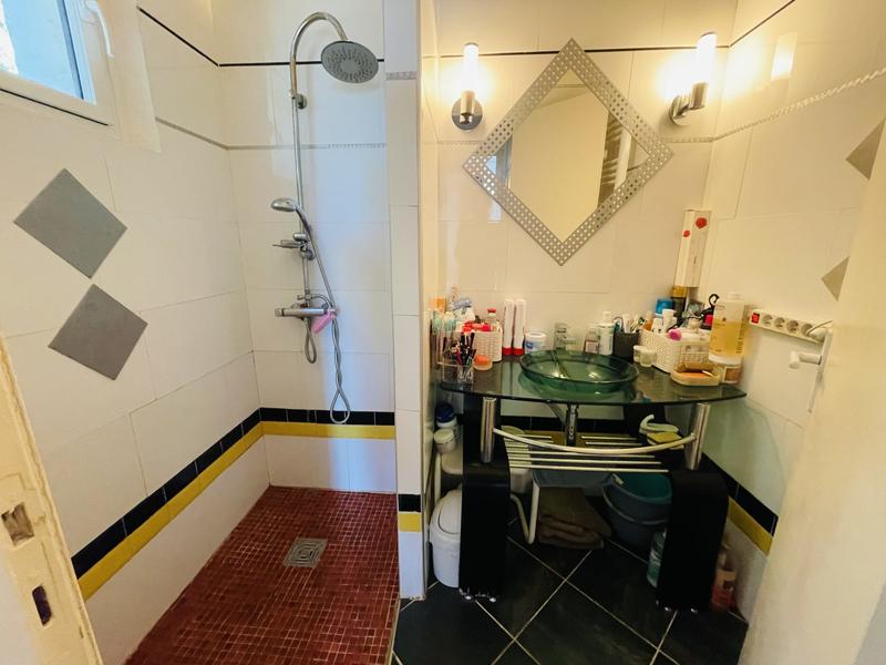 Maison - 196 m² - 5 pièces