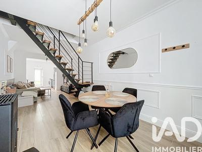 Maison de ville - 87 m² - 4 pièces