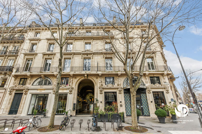 Bureau - 82 m² - 3 pièces