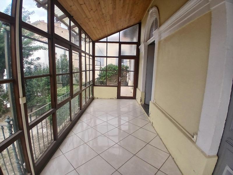 Appartement - 75 m² - 2 pièces