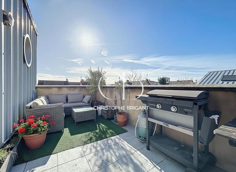 Appartement - 61 m² - 2 pièces