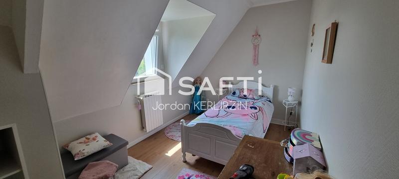 Maison - 139 m² - 8 pièces