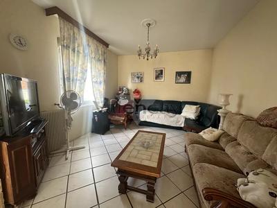 Maison - 143 m² - 7 pièces