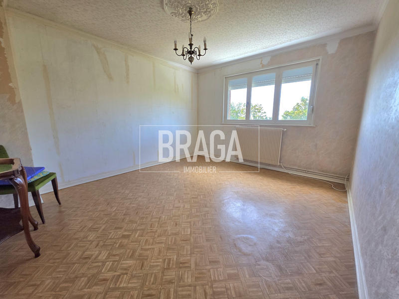 Maison - 85 m² - 4 pièces